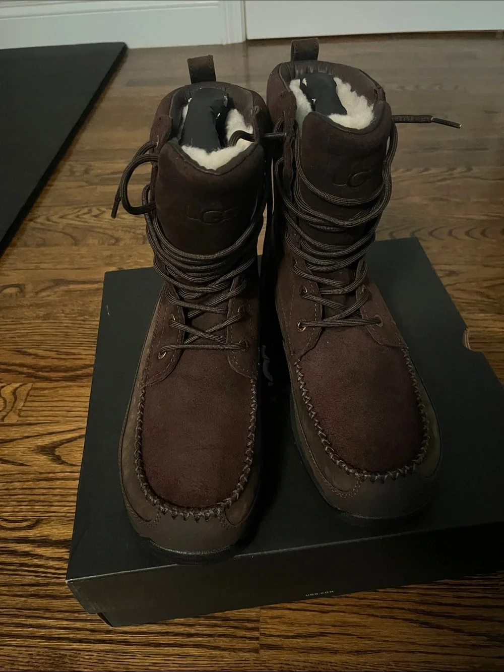 UGG Men's Dark Brown Lace-Up Suede Winter Boots